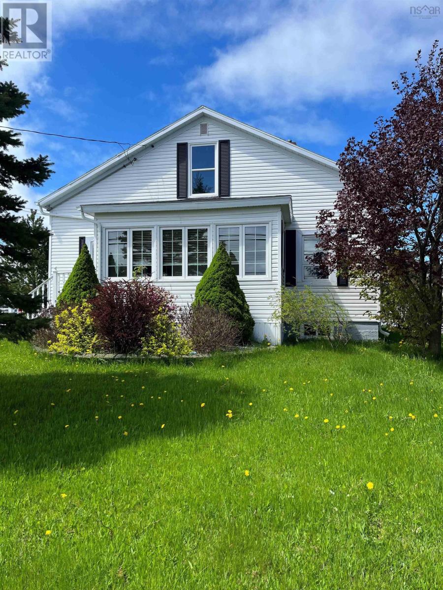 244 Reserve Street, Glace Bay Dale Mundi