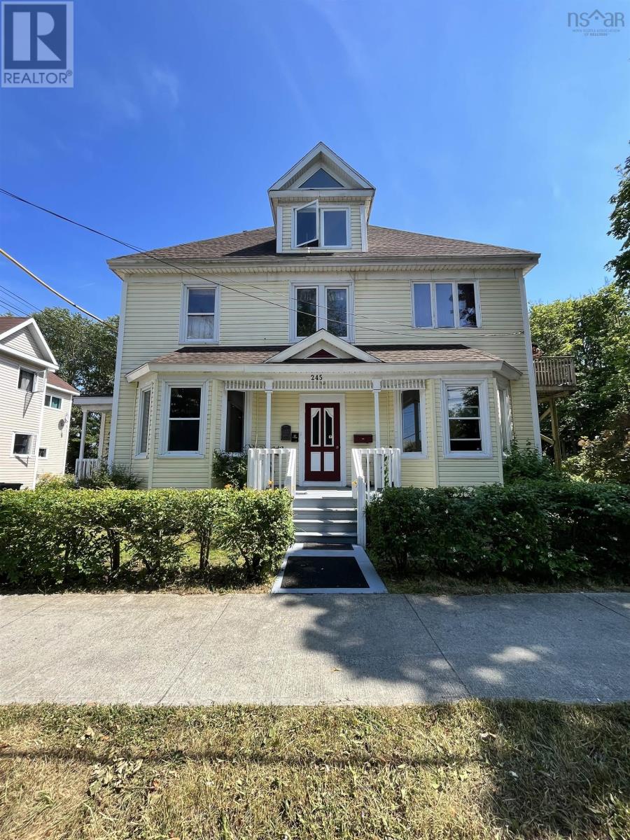 245 York Street, Glace Bay Dale Mundi