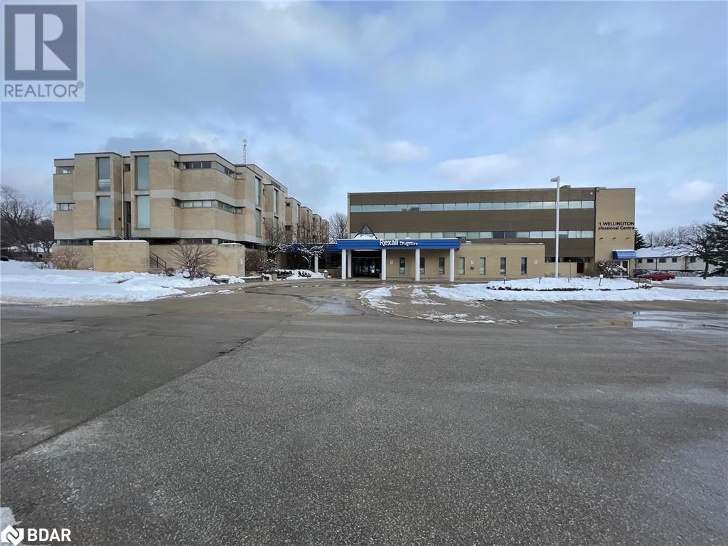 121 WELLINGTON Street W Unit# 200 located in Barrie, Ontario