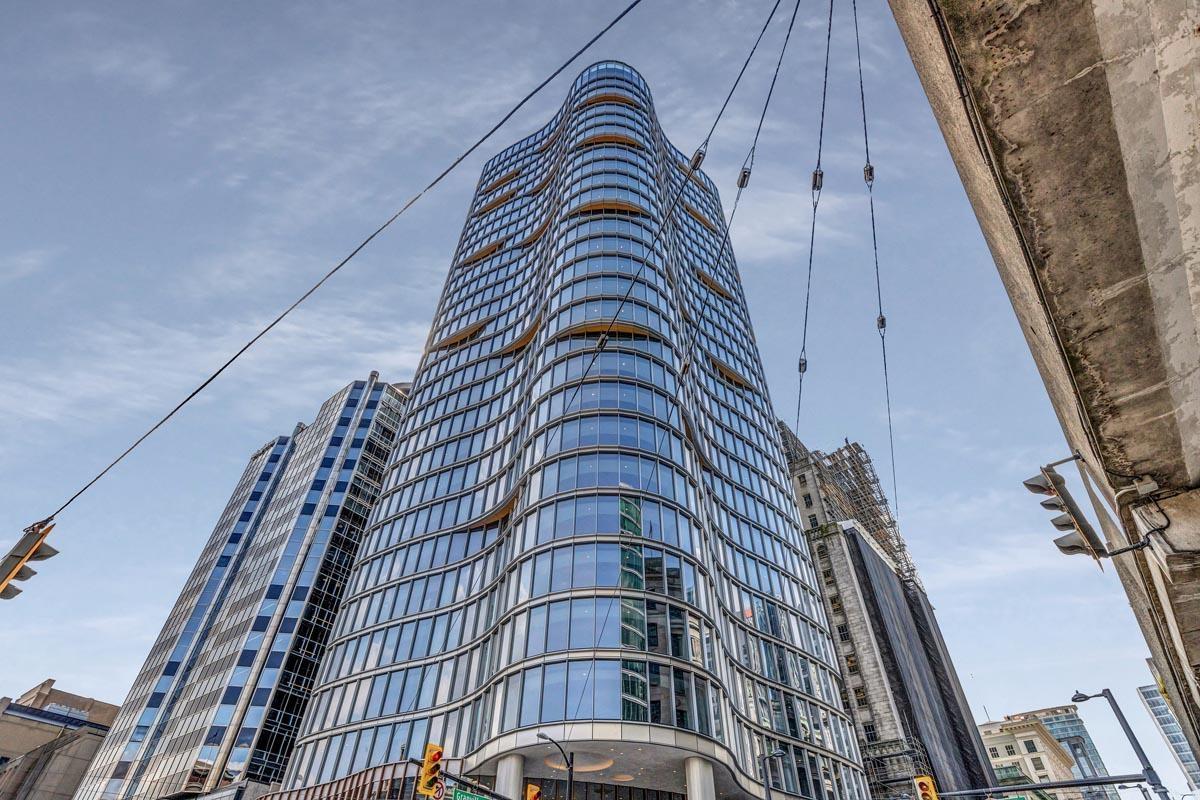 540 320 GRANVILLE STREET located in Vancouver, British Columbia