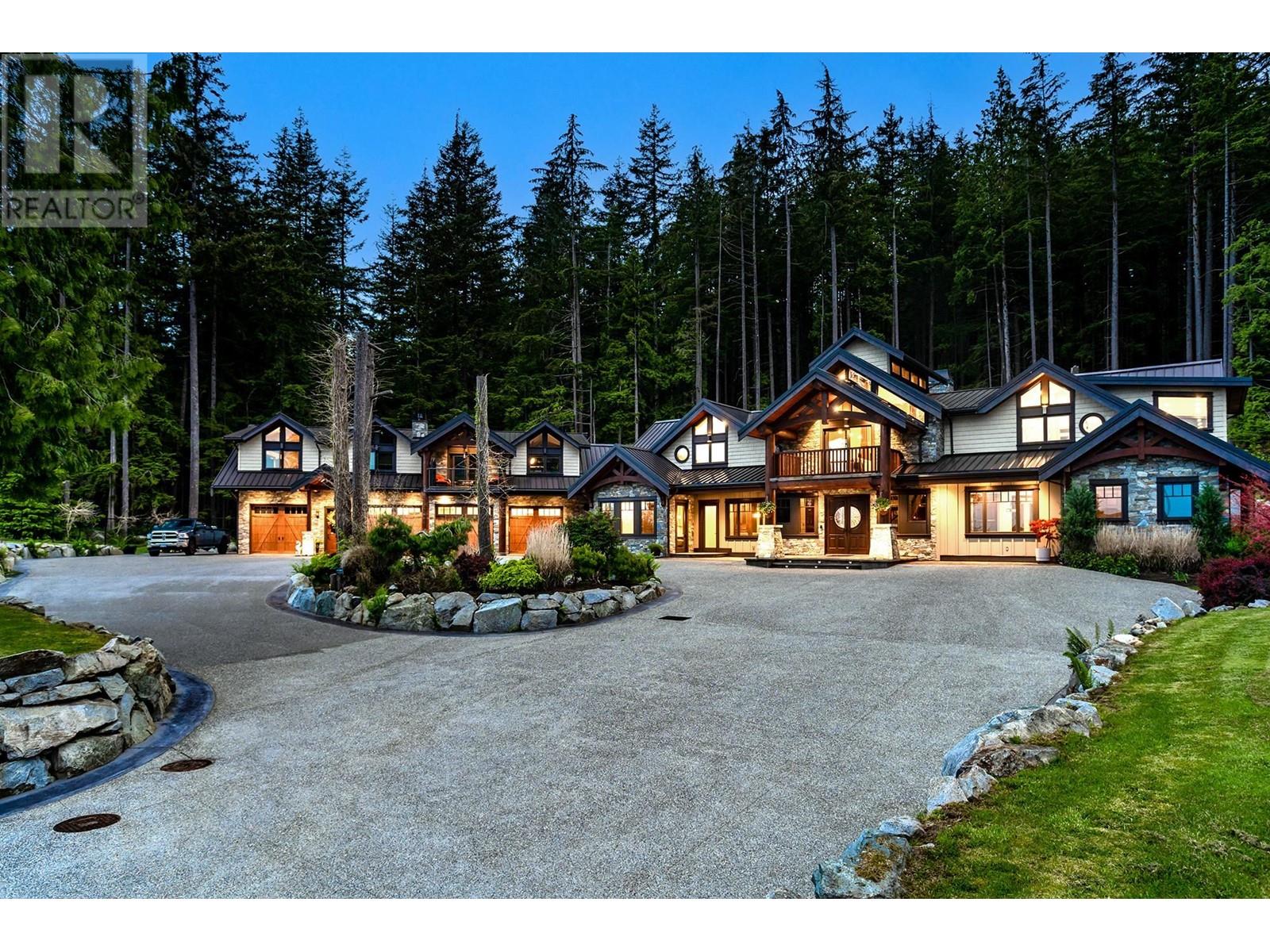 3299 BLACK BEAR WAY located in Anmore, British Columbia