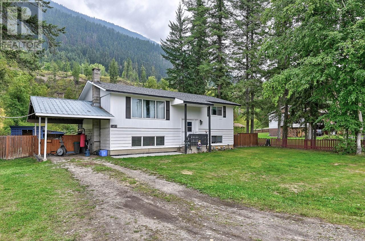 1461 DAVY ROAD located in Clearwater, British Columbia