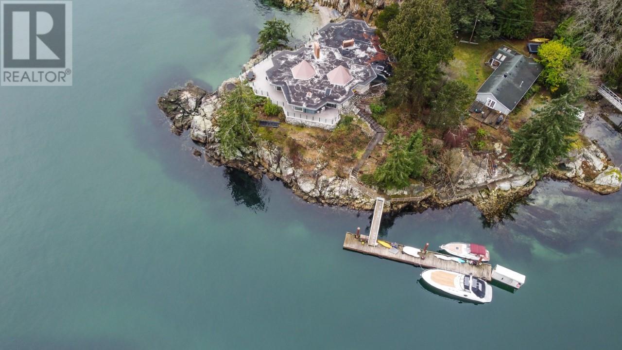 5806 EAGLE ISLAND located in West Vancouver, British Columbia