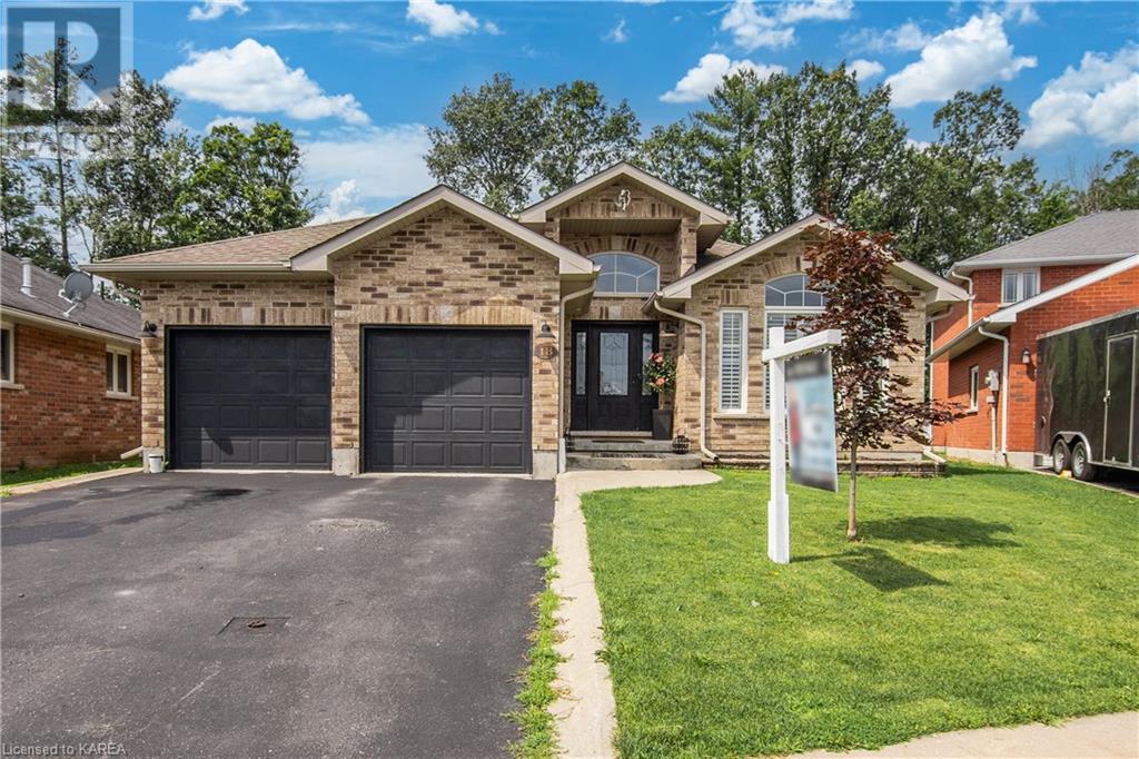 18 ASHWOOD Crescent located in Napanee, Ontario