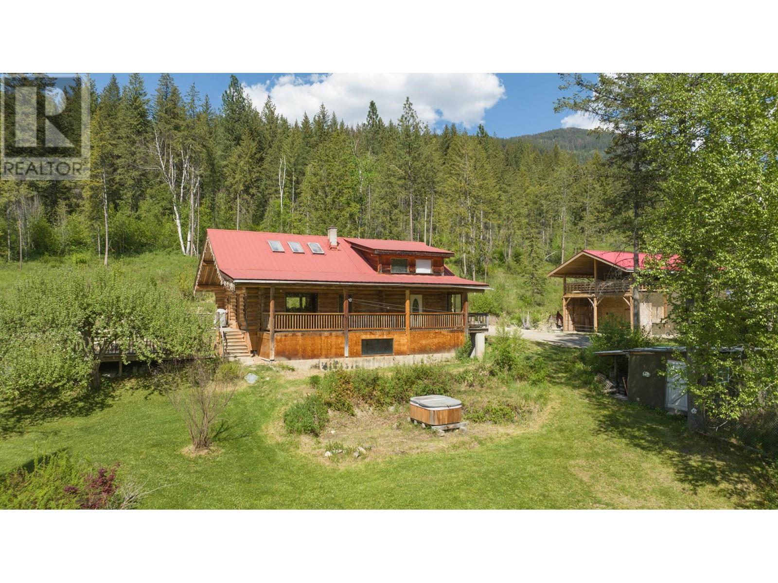 193 North Fork Road located in Cherryville, British Columbia