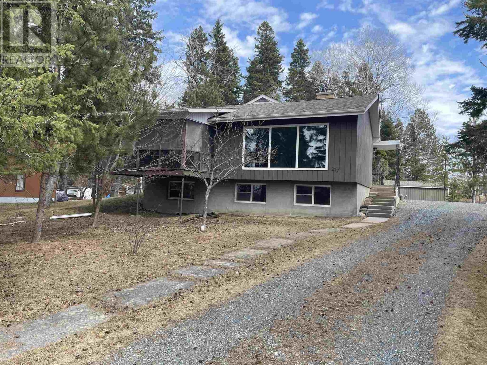 217 Riverview DR located in Dryden, Ontario