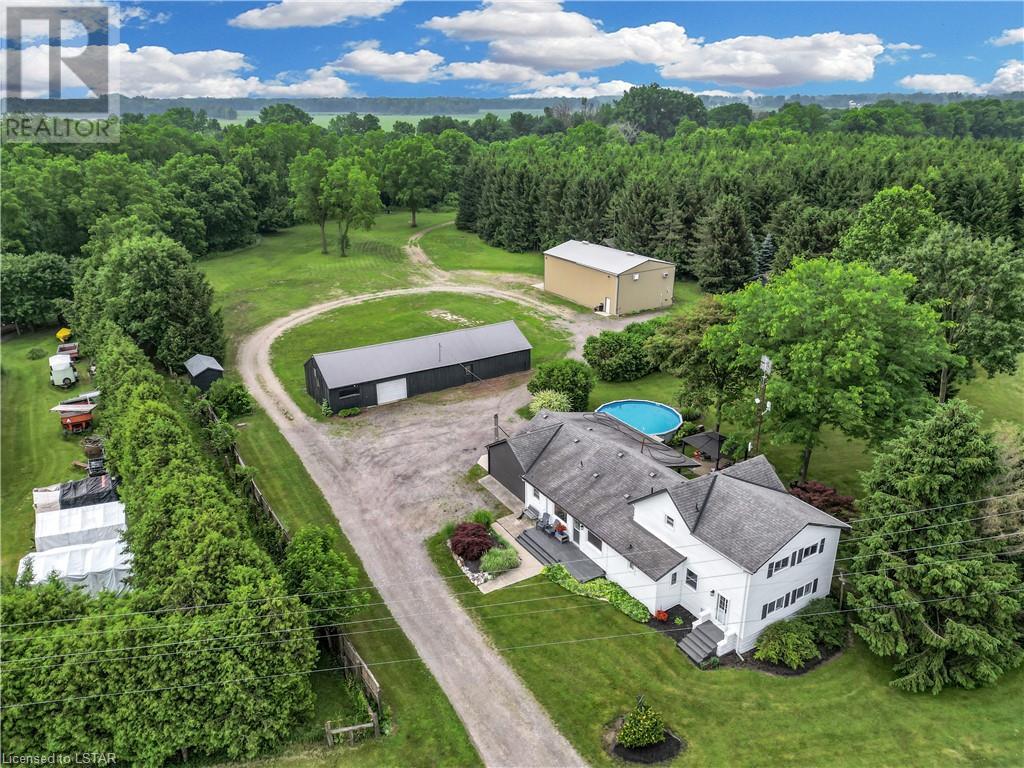 13660 LONGWOODS Road located in Thamesville, Ontario