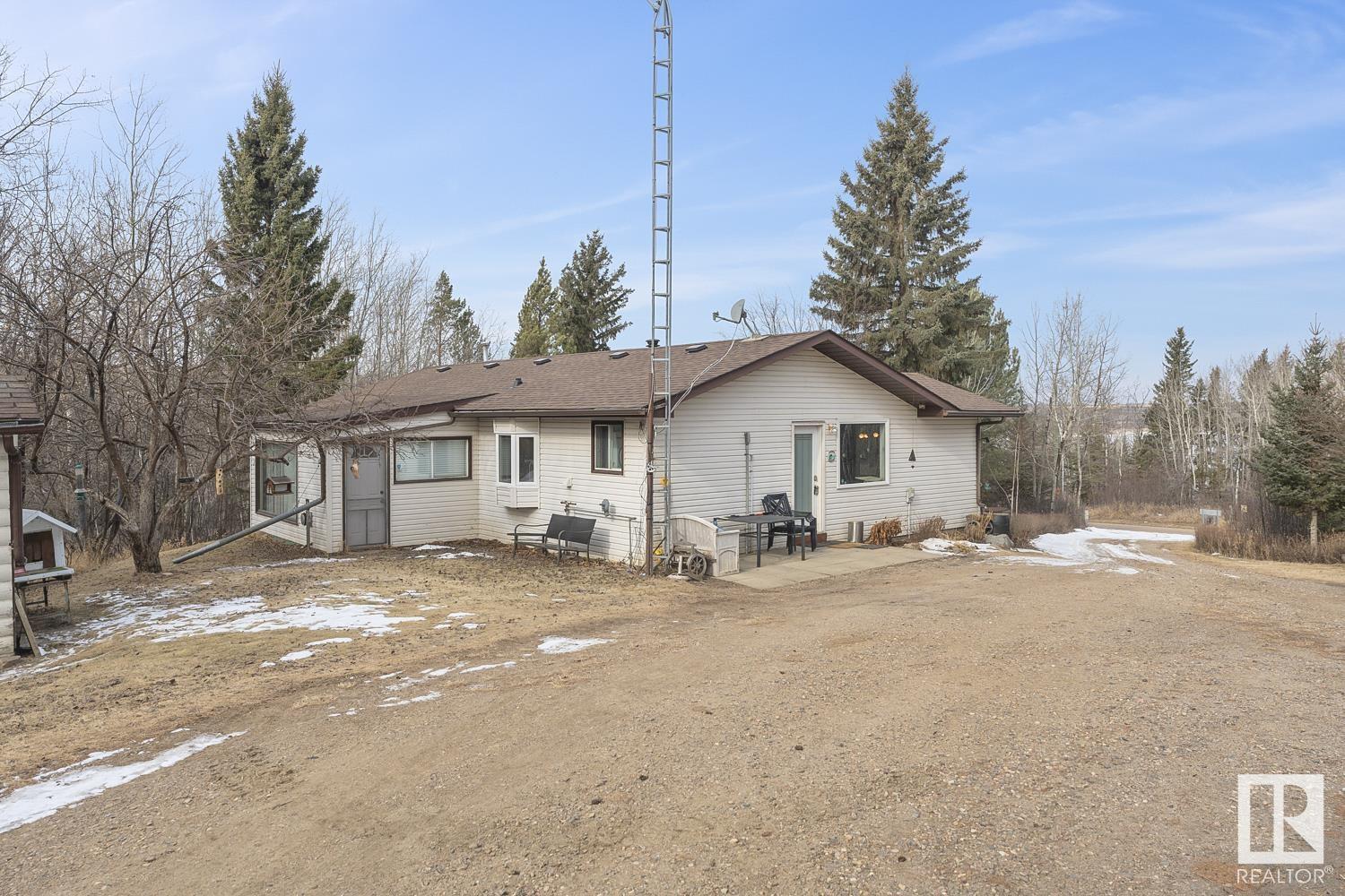 12279 Twp Rd 602 located in Rural Smoky Lake County, Alberta