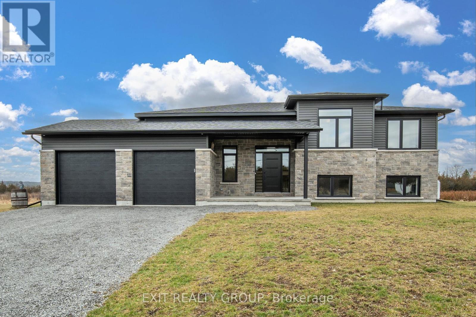 35 COUNTY RD 29 located in Prince Edward County, Ontario