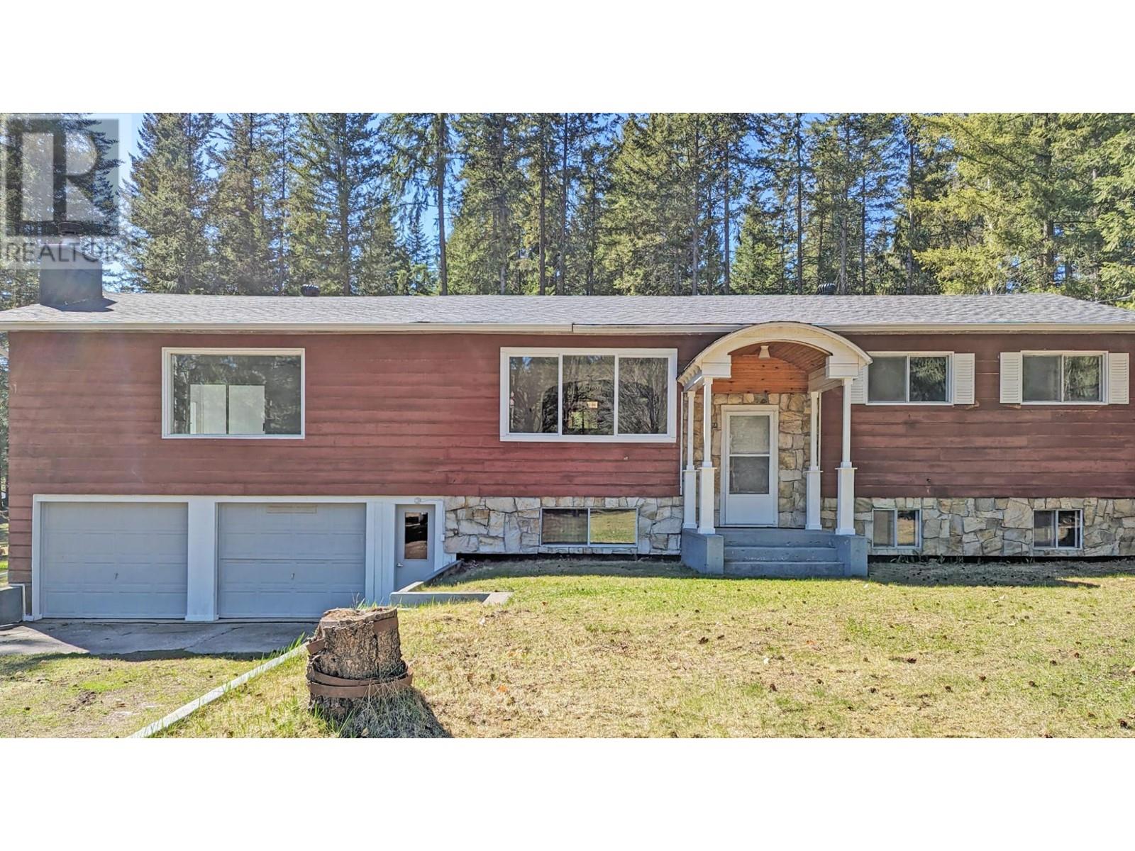 1129 MOUNTAINVIEW ROAD located in Clearwater, British Columbia