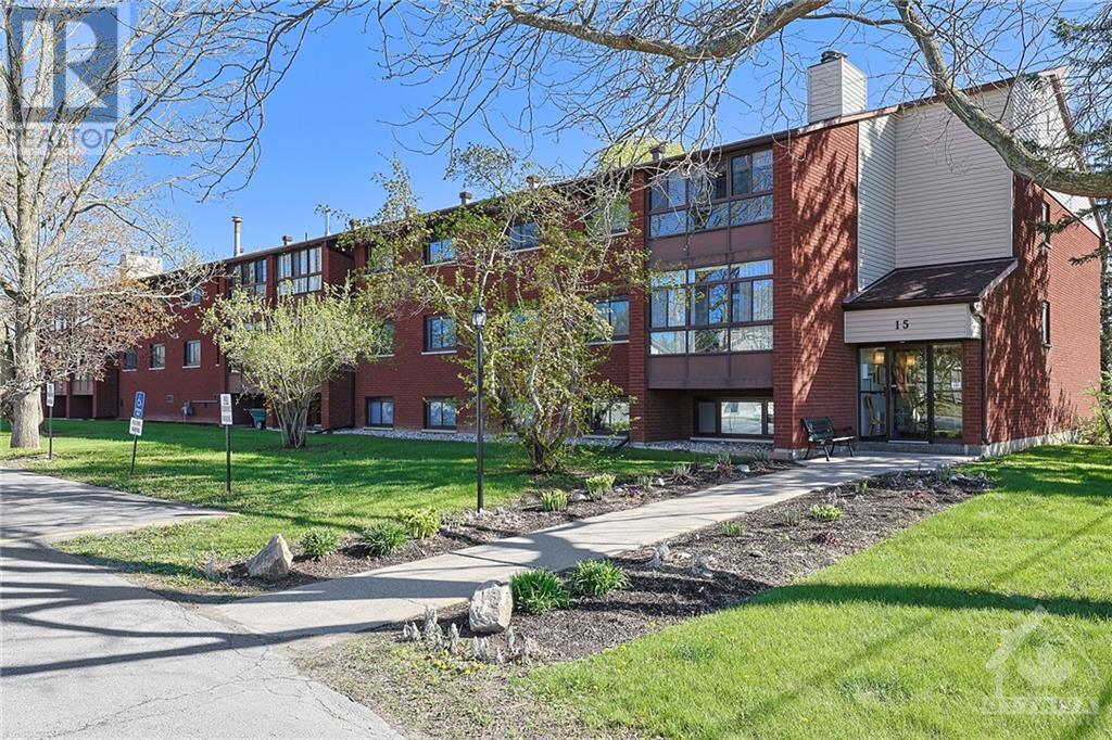 15 FINDLAY AVENUE UNIT#206 located in Carleton Place, Ontario