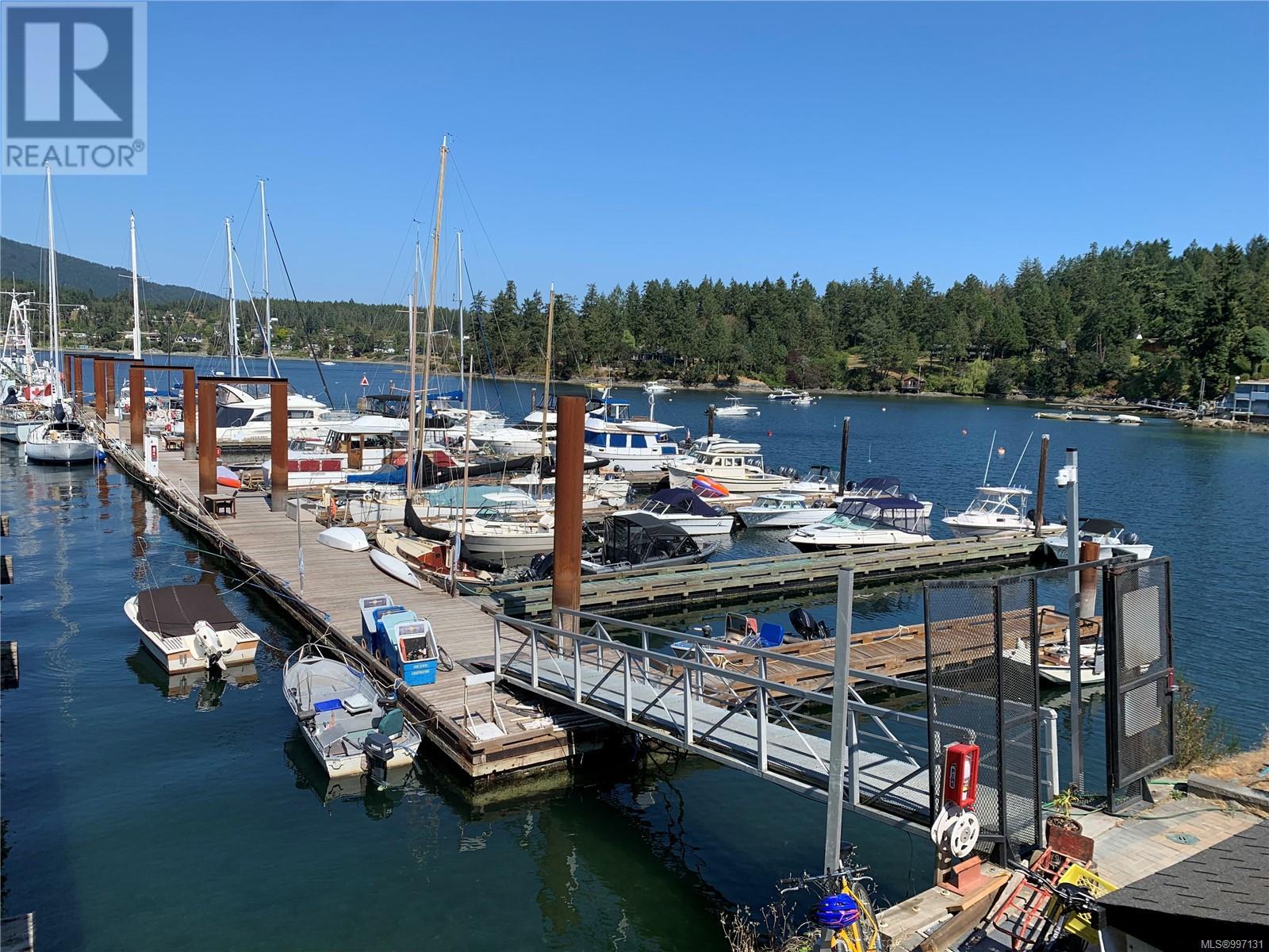 10990 Madrona Dr located in North Saanich, British Columbia