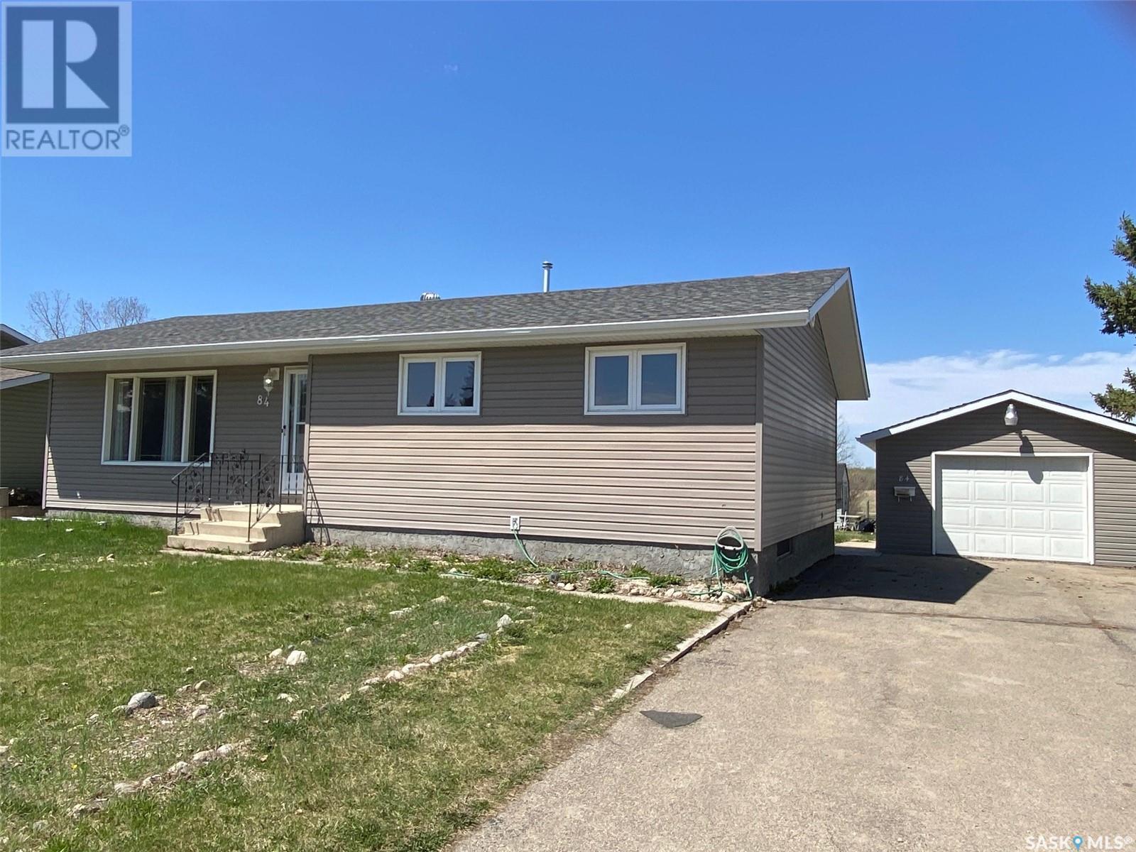 84 Clarewood CRESCENT located in Yorkton, Saskatchewan